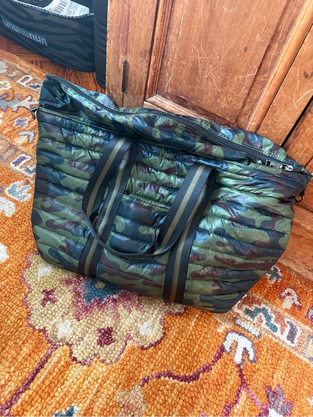 Think Rolyn Wingman Bag Tote - Picture 4 of 6